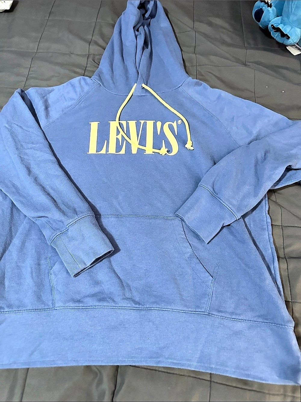 Levi's Graphic Hoodie Blue Yellow Logo Pullover women’s Blue Hoodie Size Large